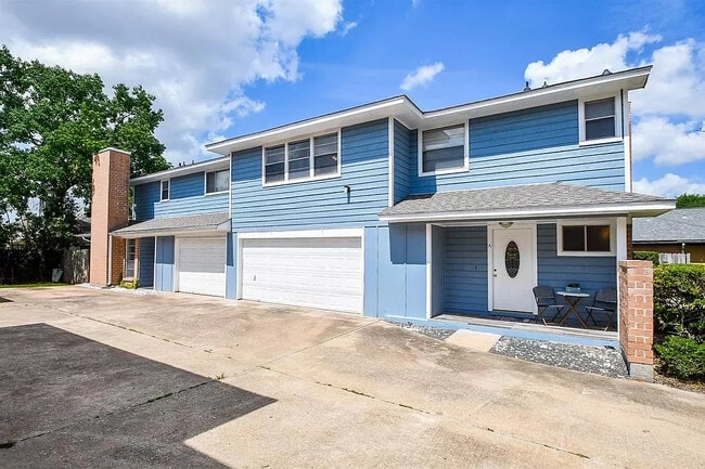 Building Photo - 10807 Sugar Hill Dr