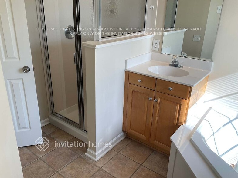 Building Photo - 406 Pembroke Ln