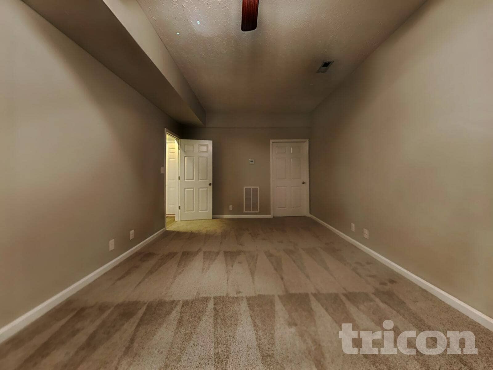 Building Photo - 1612 Broad Cir