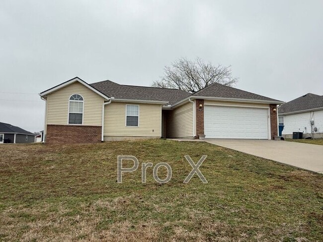 Building Photo - 707 Sean Ct