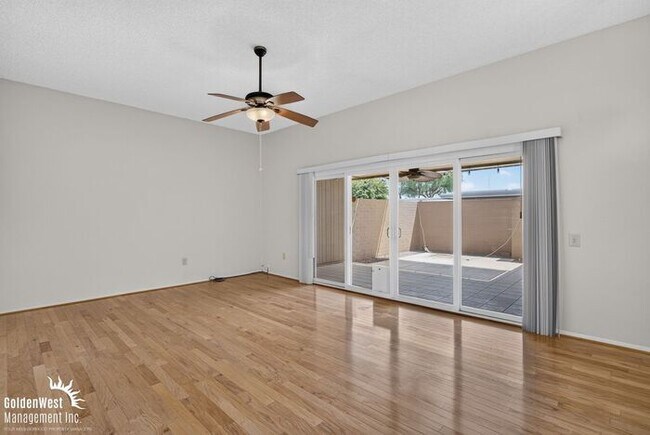 Building Photo - Spacious 2Bdm 2Ba Sun City Home with Vaulted Ceilings, Private Covered Patio & Garage! 55+ Community
