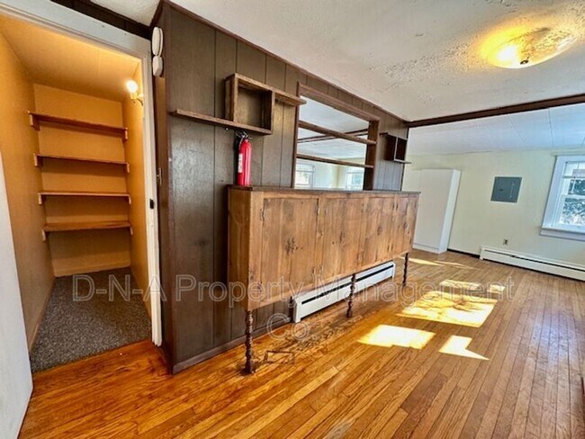 Building Photo - 873 Lower Swiftwater Rd