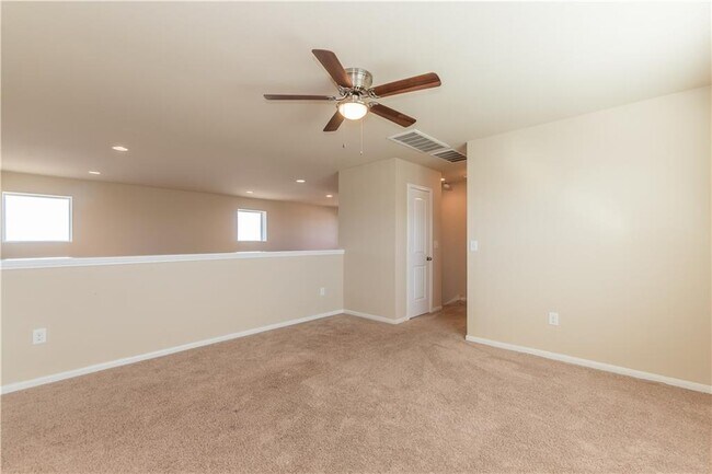 Building Photo - 441 Moulins Ln