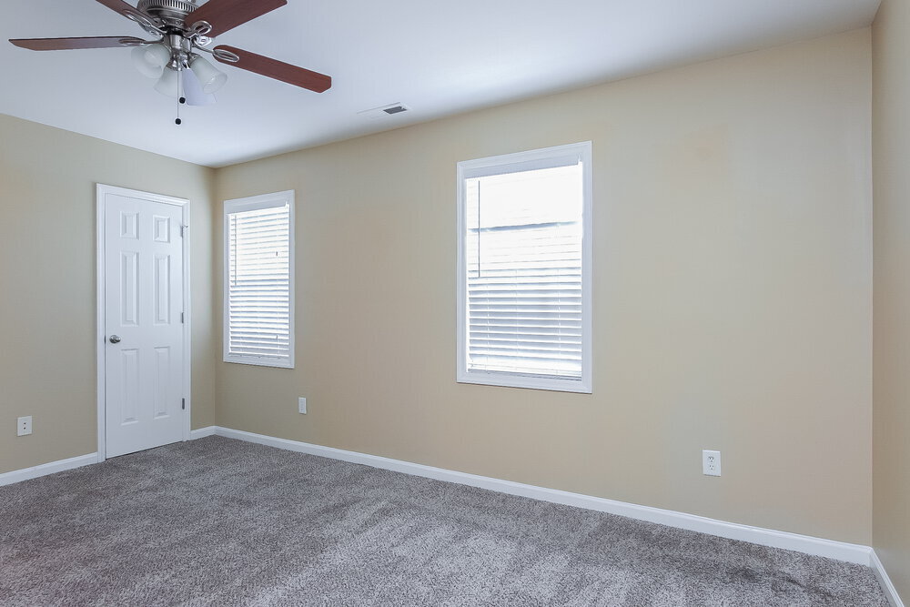 Building Photo - 2515 Dearborn Dr