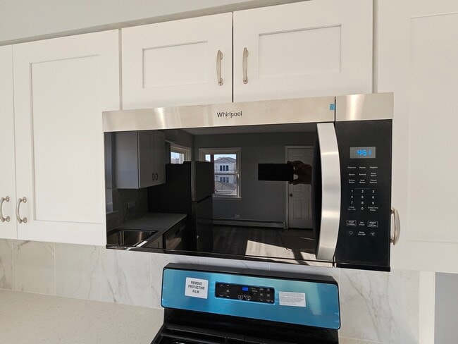 Building Photo - 2909 N Austin Ave