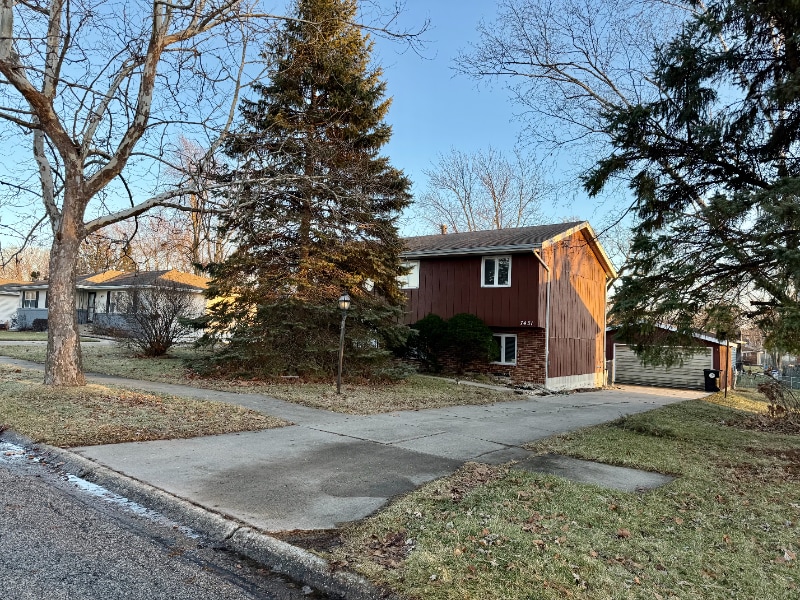 Building Photo - 7431 W 83rd Ln