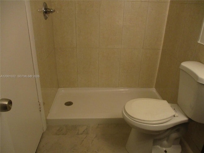 Building Photo - 1949 Taylor St