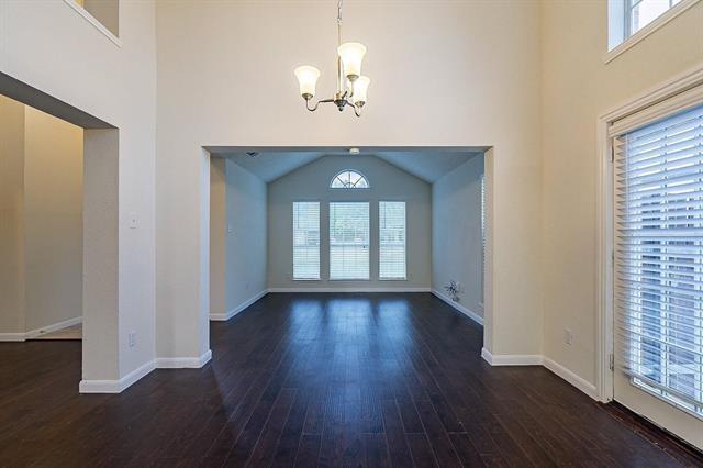 Building Photo - 1408 Belaire Dr