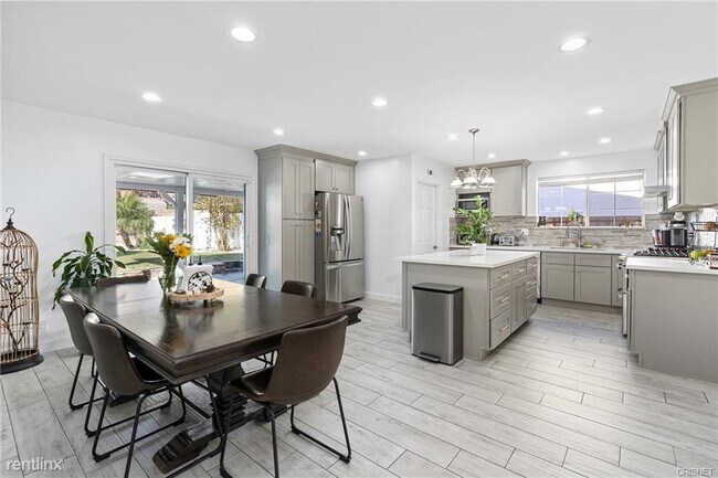 Building Photo - 4 br, 2 bath House - 6609 Birchton Ave