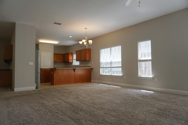 Building Photo - 108 Creve Core Dr