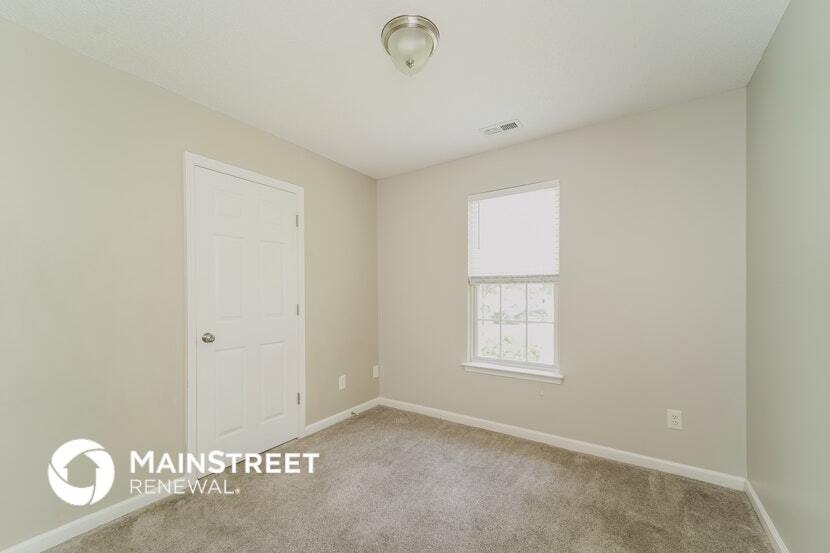 Building Photo - 3640 Annandale Dr
