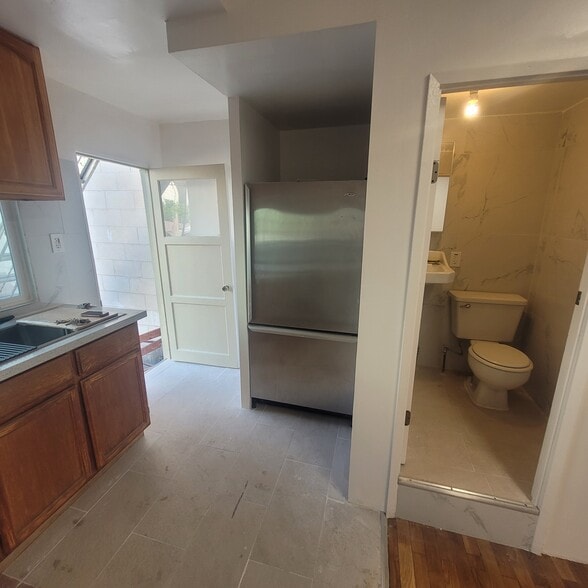 Building Photo - 914 Martin Luther King Jr Way