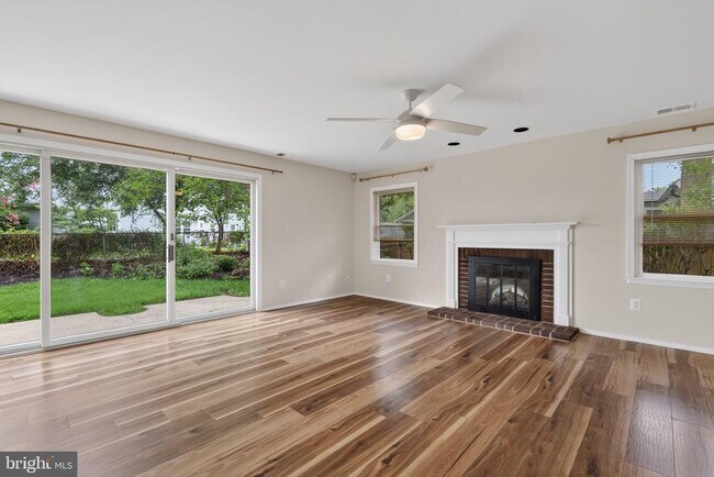 Building Photo - 4214 Penner Ln