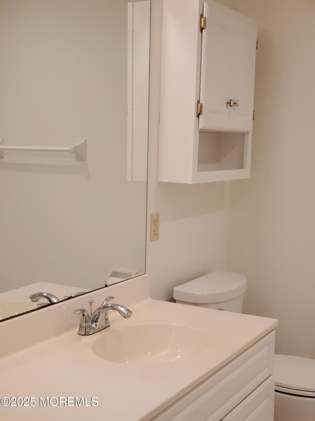 Building Photo - 3404 Equestrian Way
