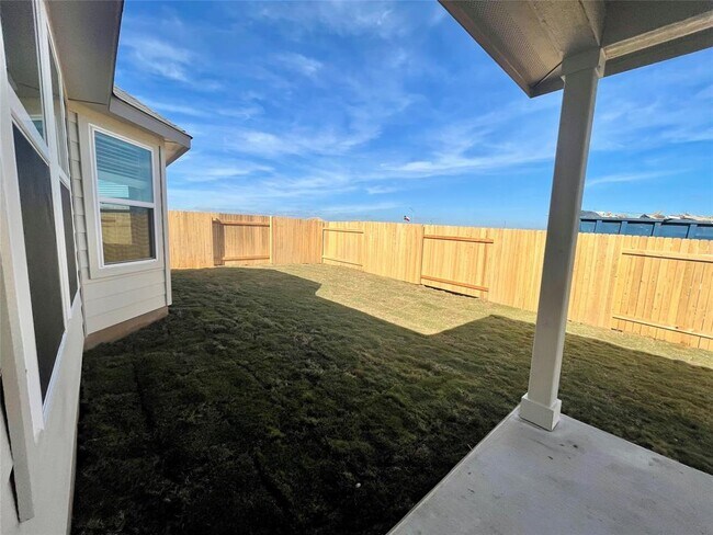 Building Photo - 111 Ostracoda Ln