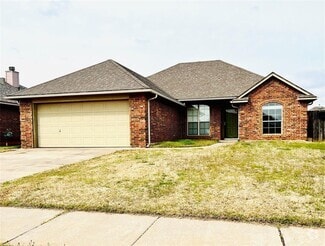 Building Photo - 1633 SW 31st Terrace