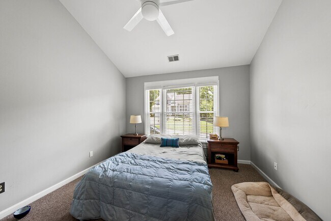 Building Photo - 4006 Kettering Dr