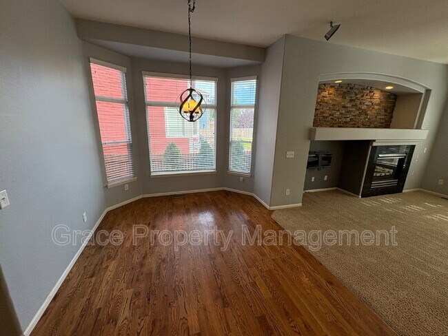 Building Photo - 222 Saxony Rd