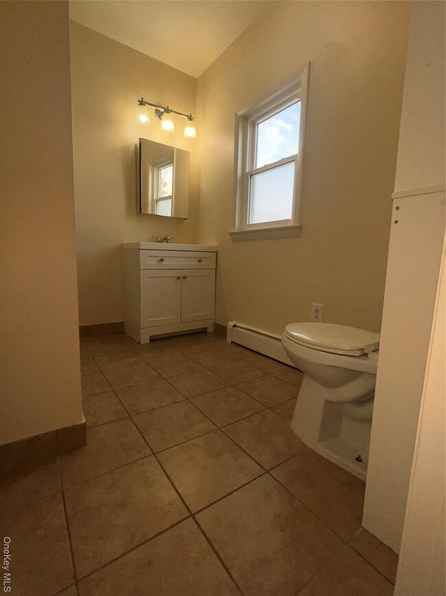 Building Photo - 22 Sharp St