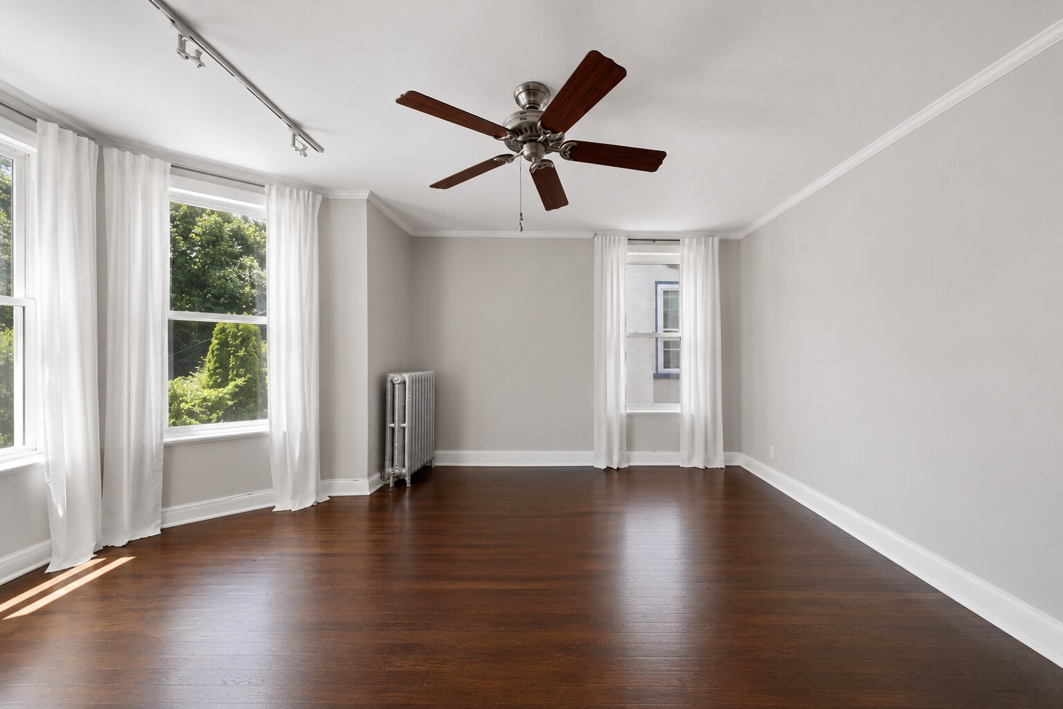 Building Photo - 4410 Manayunk Ave