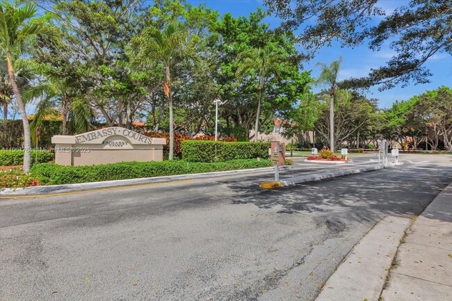 Building Photo - 11050 Nautilus Dr