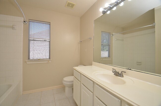 Building Photo - 8815 Barron Wood Cir E