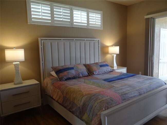 Building Photo - 739 Bimini Ln