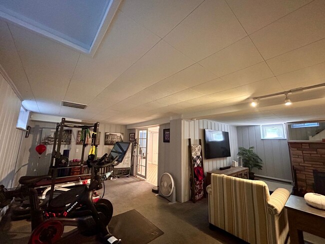 Building Photo - $0 DEPOSIT OPTION. 3BED/2BATH CHARMING HOM...