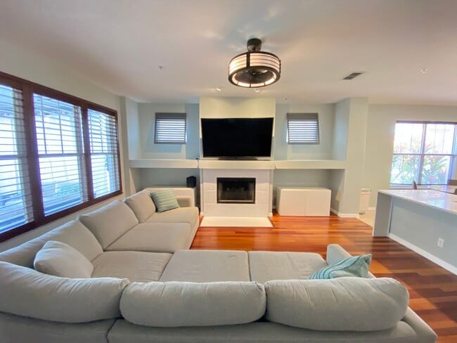 Building Photo - 8763 Coco Plum Pl