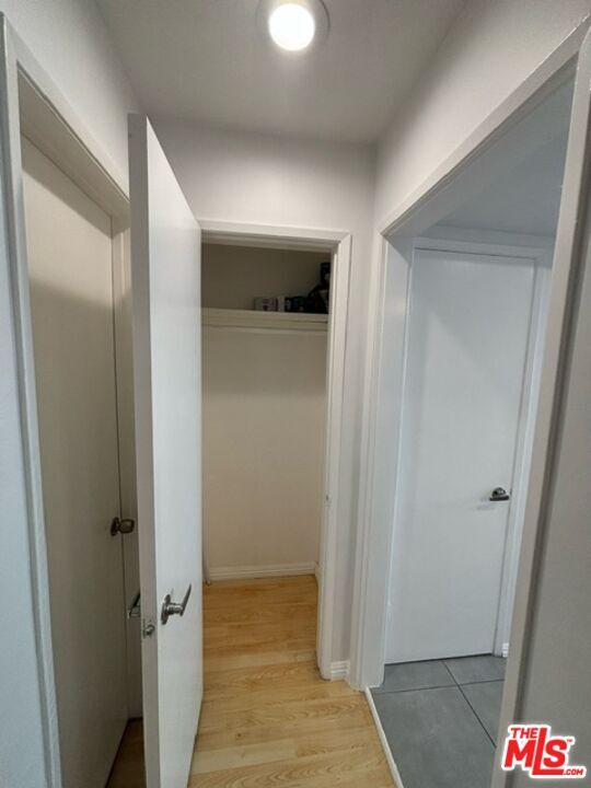 Building Photo - 24 Lighthouse St