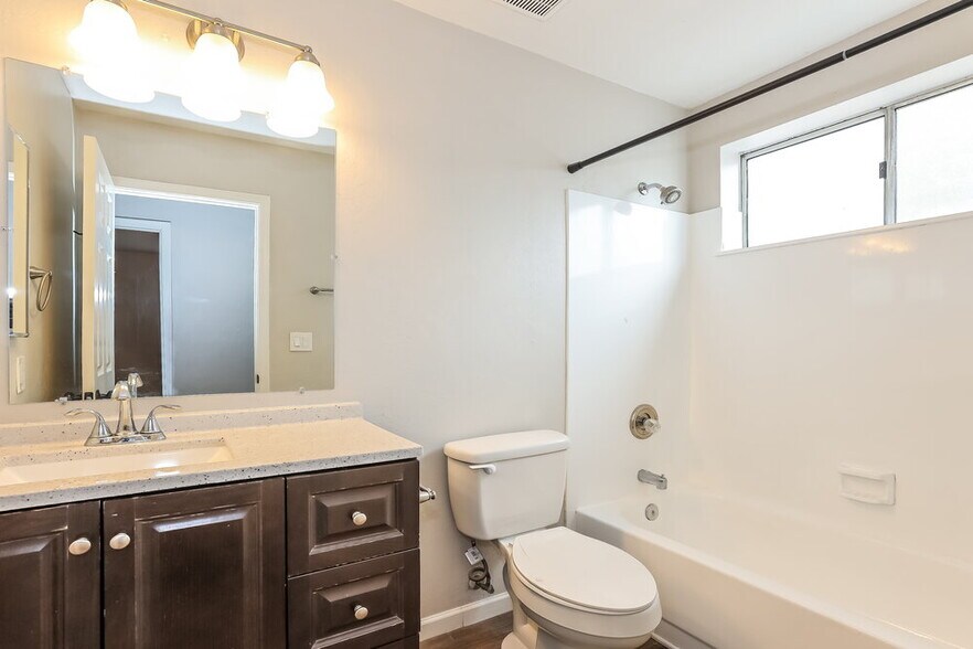 Building Photo - 3134 E McKellips Rd