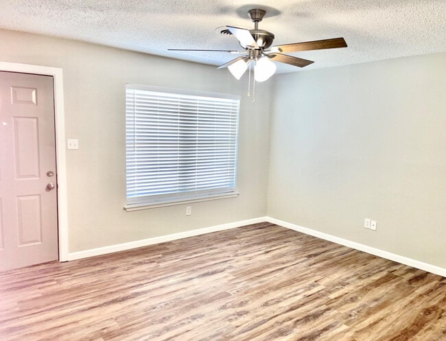 Building Photo - 5512 12th St