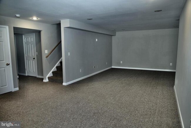 Building Photo - 2667 Taffrail Way