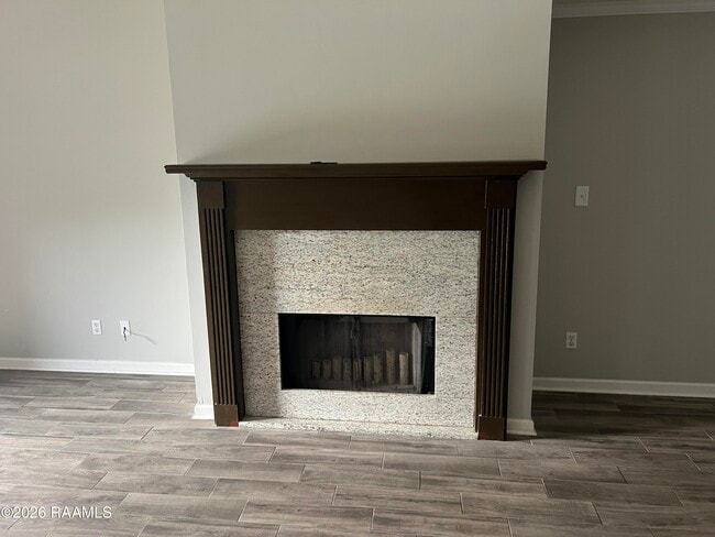 Building Photo - 114 Colchester Dr