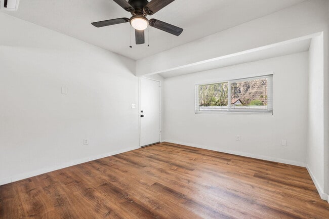 Building Photo - 51480 Avenida Obregon