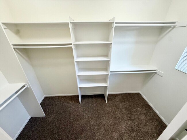 Building Photo - 2810 Piantino Cir