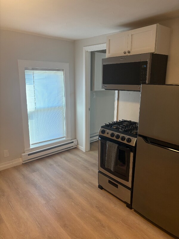 Building Photo - 1328 N Main St