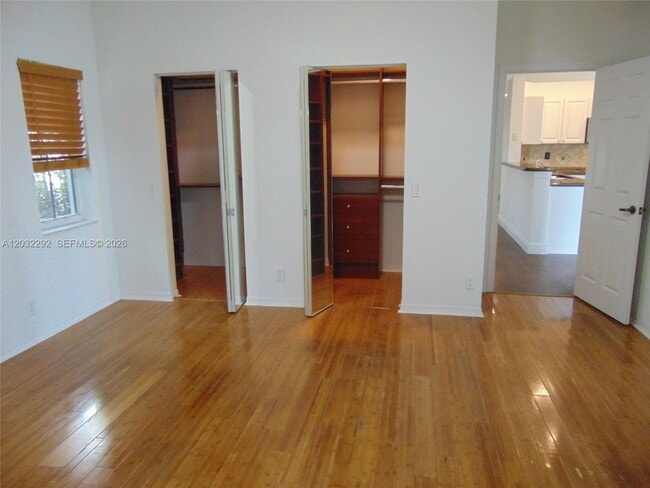 Building Photo - 624 Vista Meadows Dr