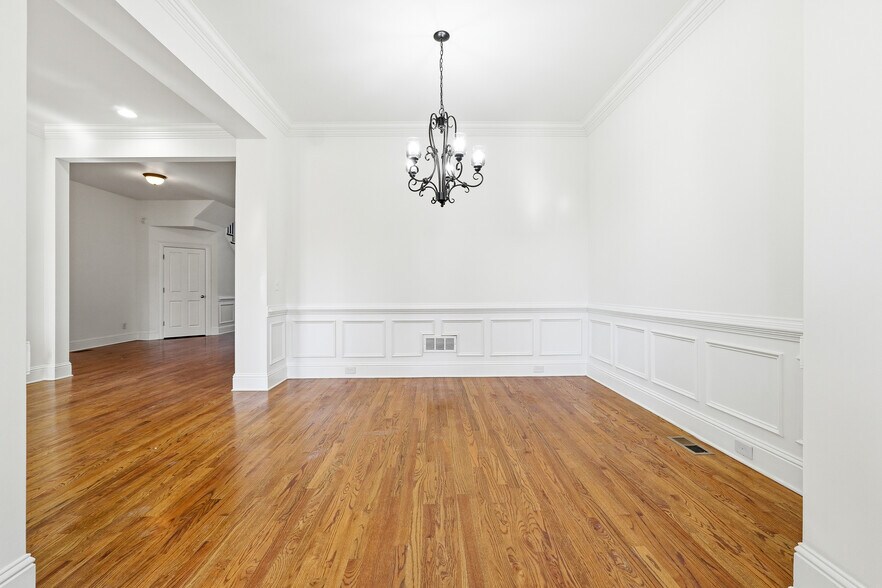 Building Photo - 6961 Fellowship Ln