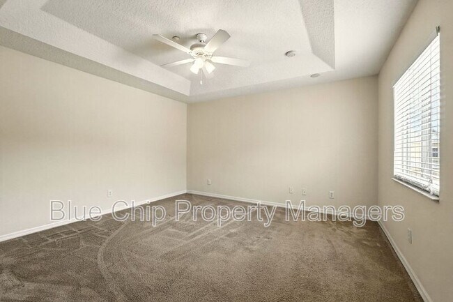 Building Photo - 13800 Golden Russet Dr