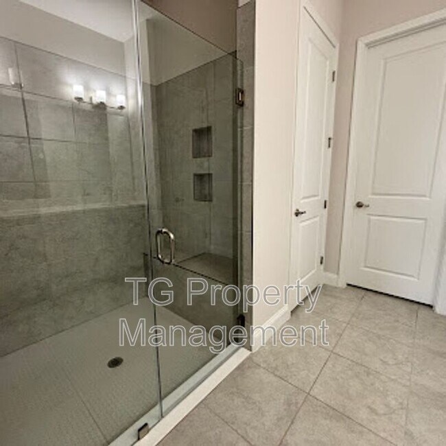 Building Photo - 4484 Sun Lily Ct