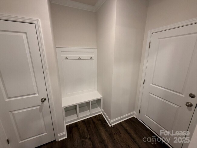 Building Photo - 4144 Steel Wy