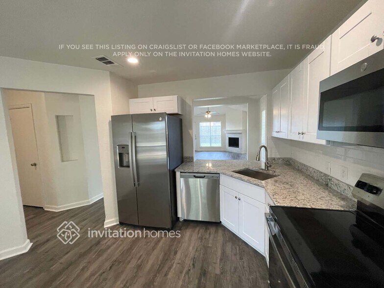 Building Photo - 4801 Mountain Ridge Ln