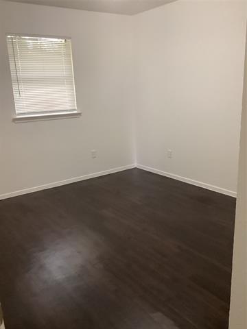 Building Photo - 300 S State Hwy 78