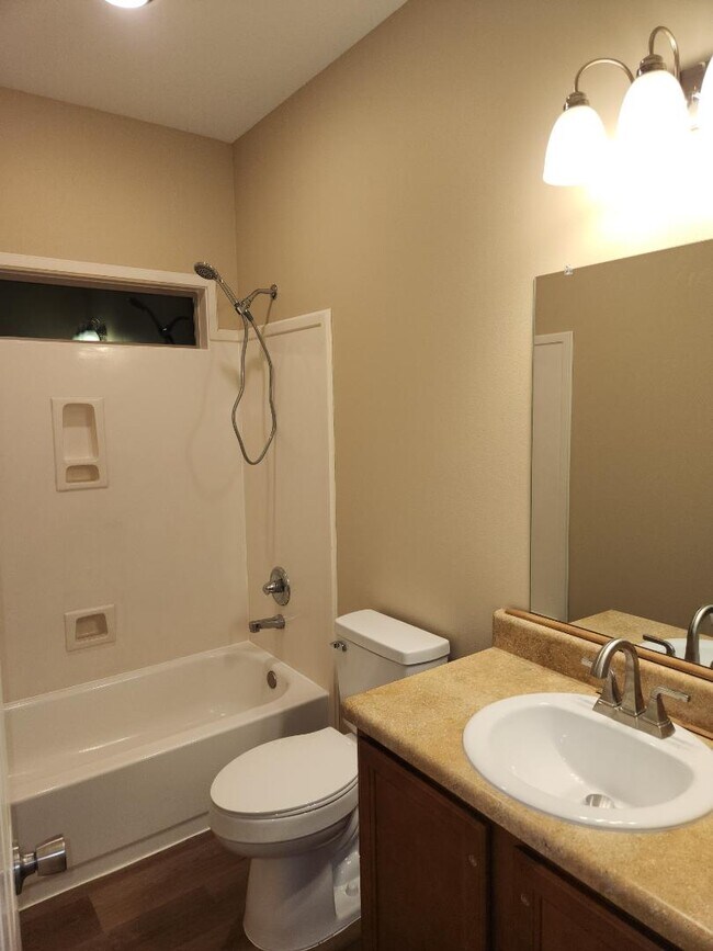 Building Photo - 4925 Catahoula Dr