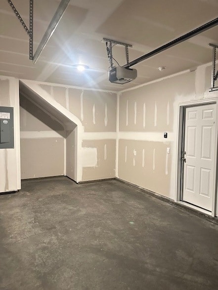 Building Photo - 4131 Belcourt Dr