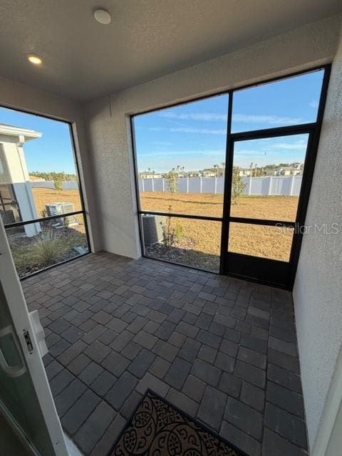 Building Photo - 4325 Curacao Pl