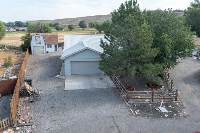 Building Photo - 64251 N Ramona Rd