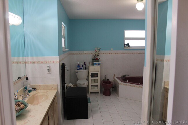 Building Photo - 13847 Geranium Pl