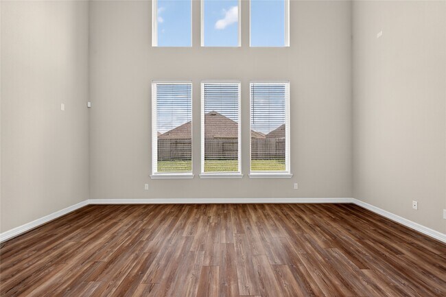 Building Photo - 2638 Settler Hl Dr